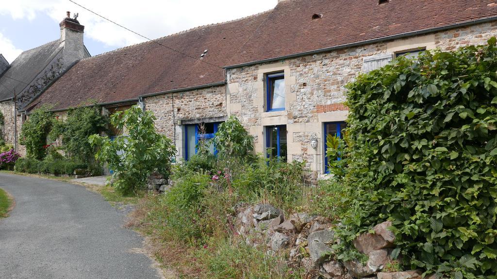 La Cage Aux Oiseaux Bed & Breakfast La Lande-de-Goult Ngoại thất bức ảnh