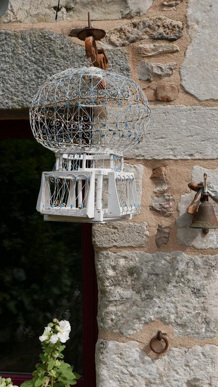 La Cage Aux Oiseaux Bed & Breakfast La Lande-de-Goult Ngoại thất bức ảnh
