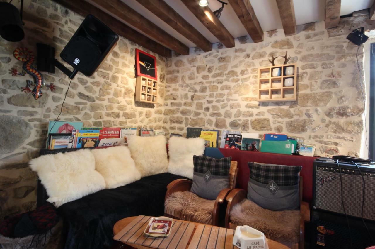 La Cage Aux Oiseaux Bed & Breakfast La Lande-de-Goult Ngoại thất bức ảnh